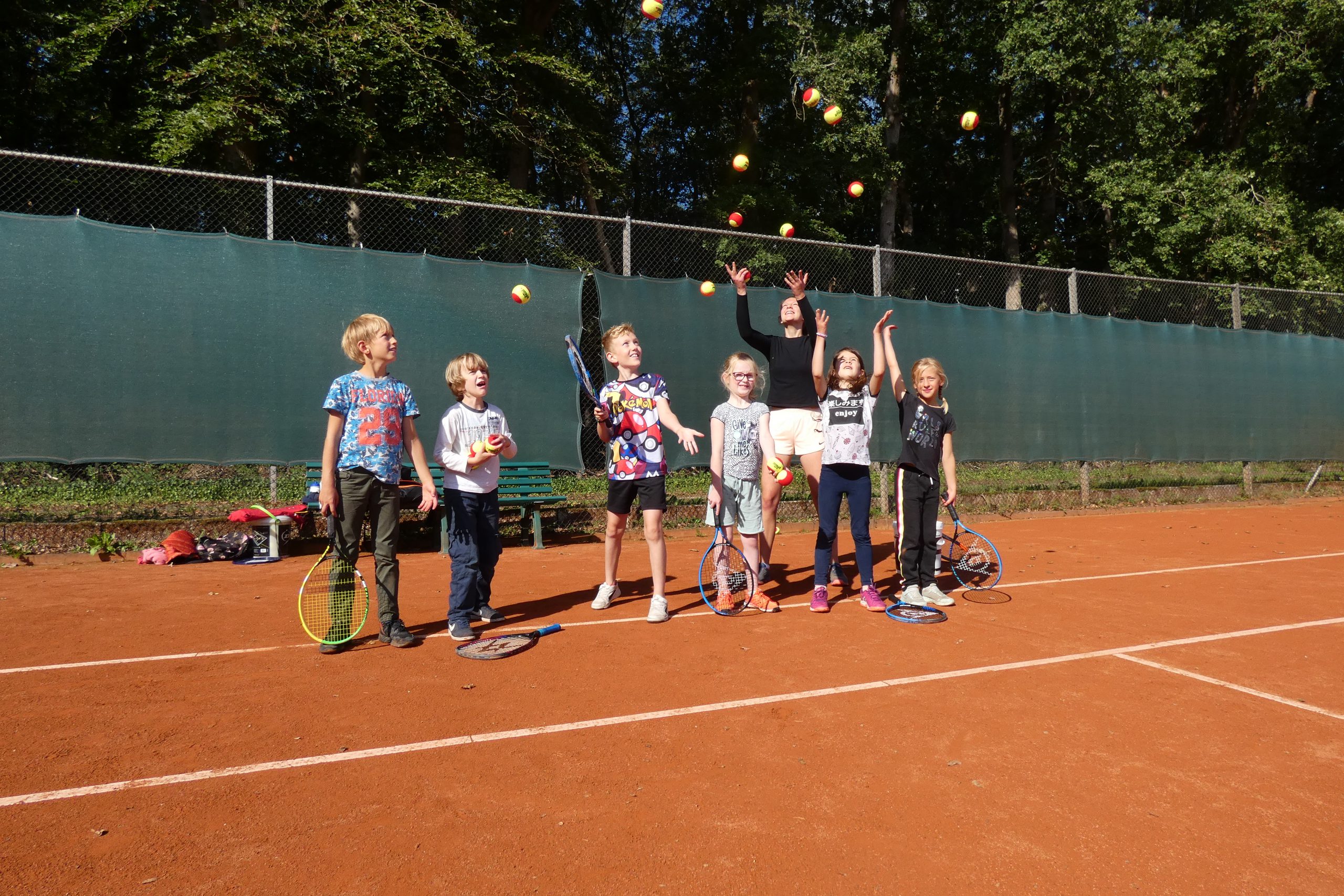 Tennisles op TV Schaarsbergen